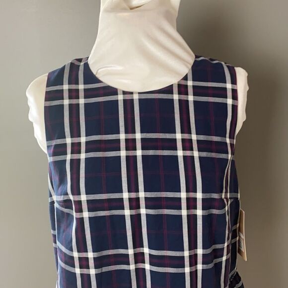 Halogen Top  - Picture 4 of 10